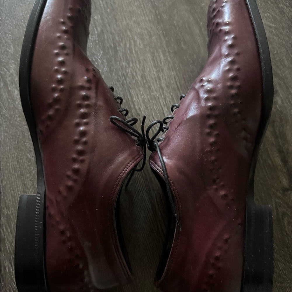 Alexander McQueen Men's Burgundy Leather Dress Shoes